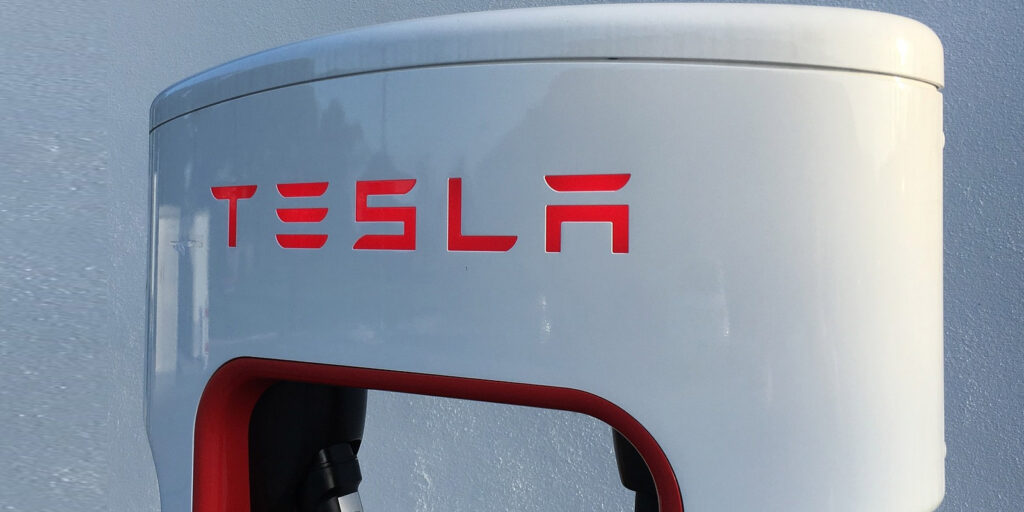 Lesiones personales por conduccion con Tesla